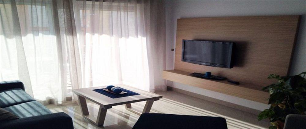 Apartamentos Playa Барбате Экстерьер фото