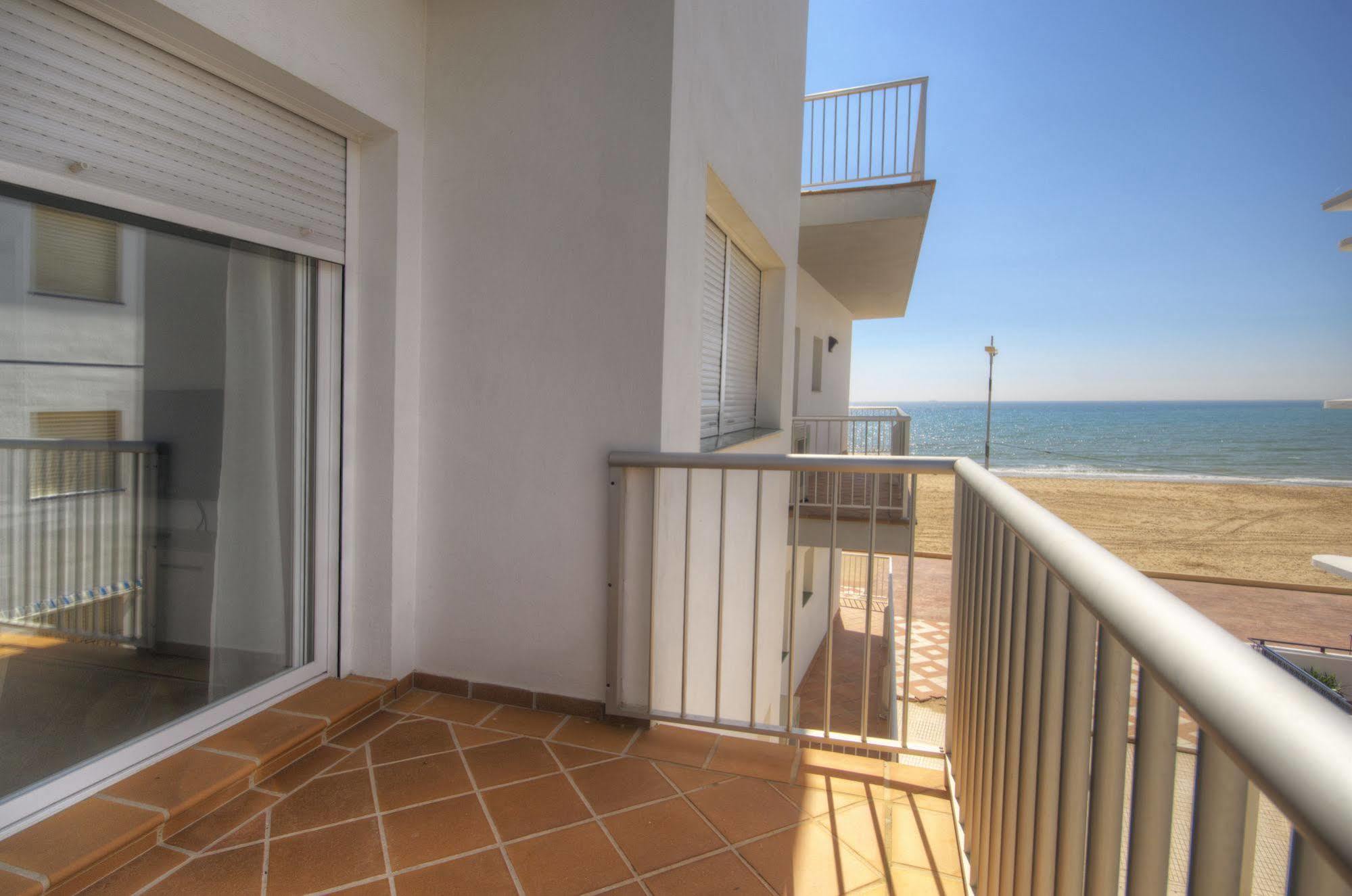 Apartamentos Playa Барбате Экстерьер фото